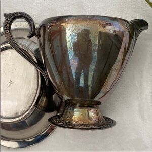 Rogers &Bro Antique Iridescent Silver Creamer N• 2304.